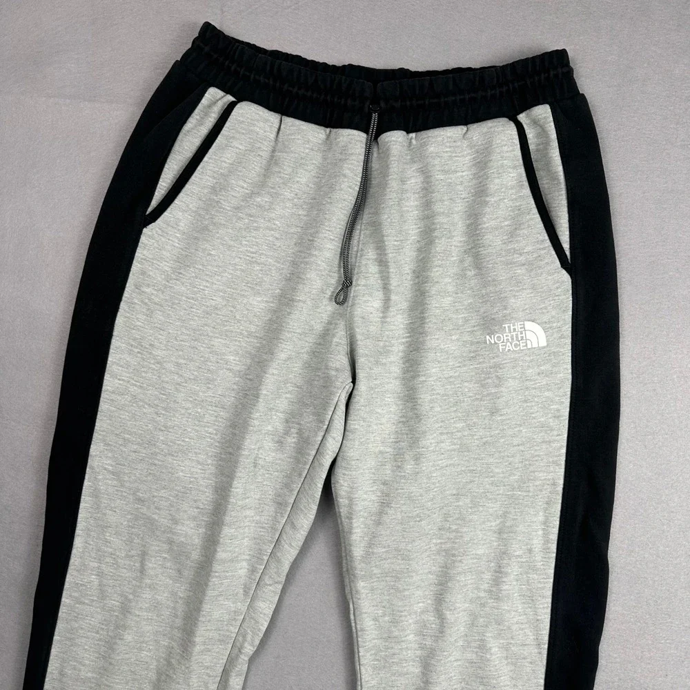 The North Face Mens Joggers Grey Black Colorblock Sweatpants A7UQ1 Size Medium